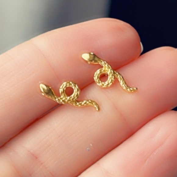 14k Gold Vermeil Snake Stud Earrings - Picture 9 of 16